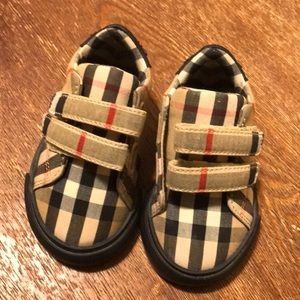 Infant shoes